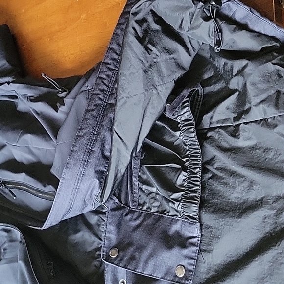 Steel Gray Columbia Ski Jacket - Picture 11 of 13